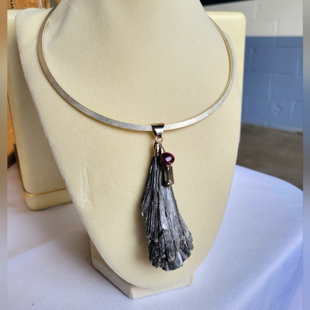 Vintage Sterling Kyanite & Amethyst Open Cuff Pendant Necklace